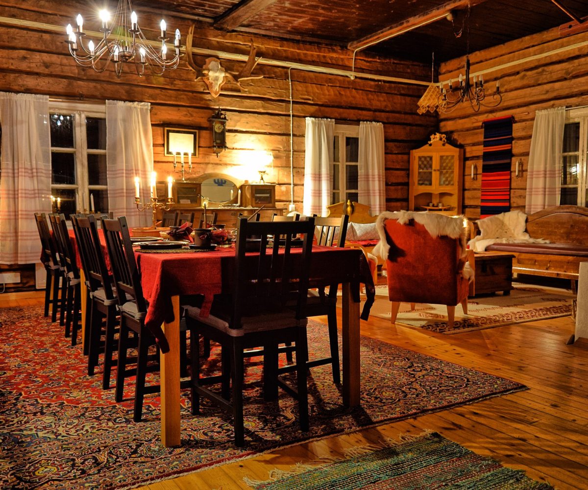 Lapland Deluxe Heritage log house